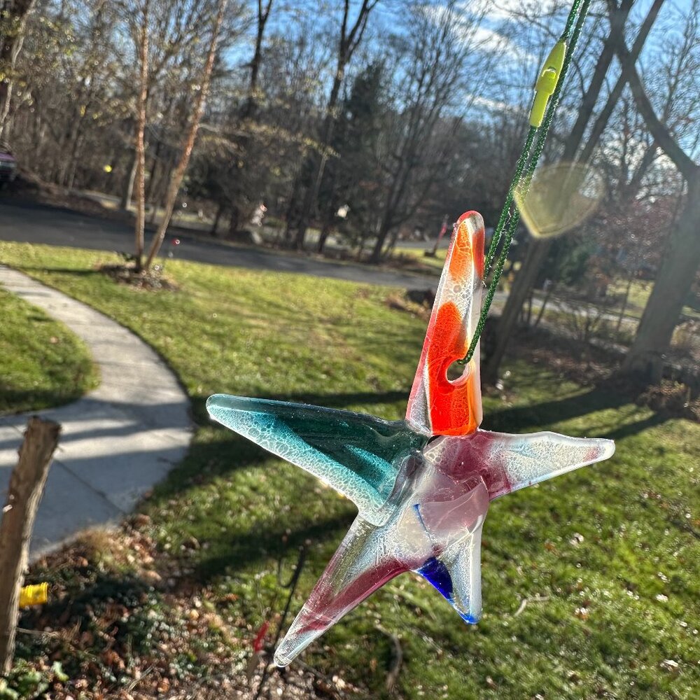 #1524 5 PT STAR RED WHT GREEN STAR ORNAMENT / SUNCATCHER